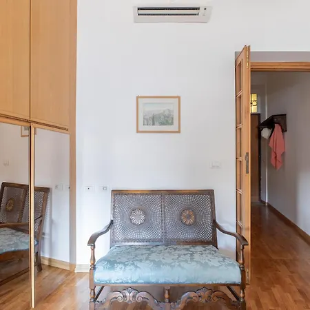 Apartment Iflat Pantheon Peaceful & Comfortable Rome